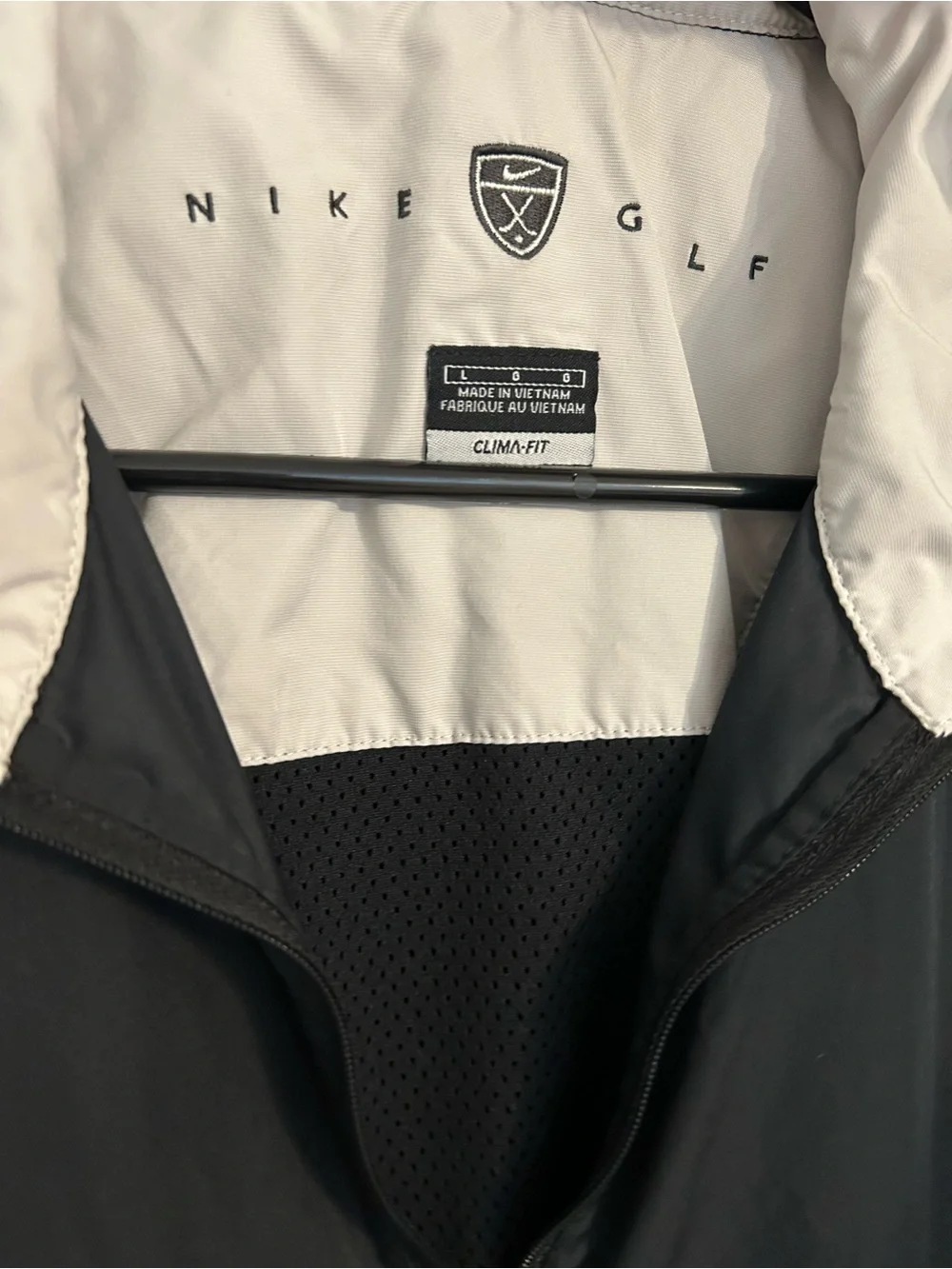 Nike Black and Light Gray Golf 3/4 Sleeve Performance Windbreaker Jacket